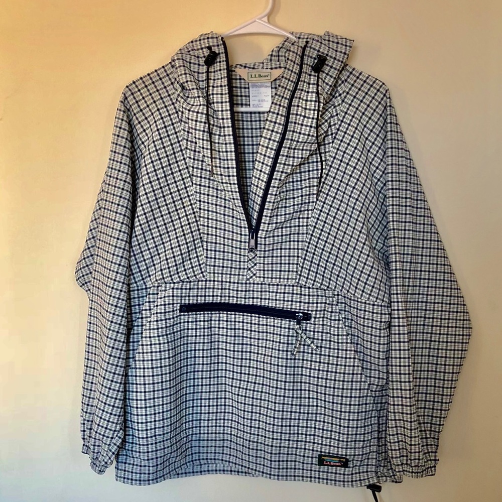 VINTAGE L.L. BEAN RAIN JACKET